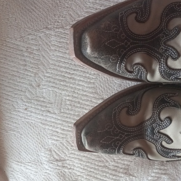 Women Cowboy boots size 9 - Picture 7 of 14